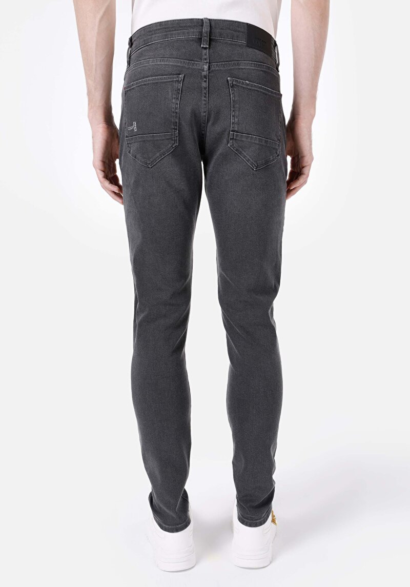 Imagine a Blugi Din Denim Pentru Bărbați Cu Talie Joasă Și Talie İngustă Slim Fit