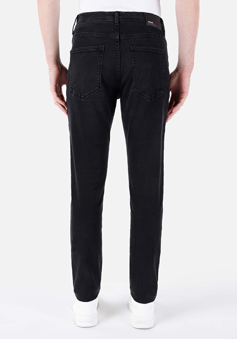 Imagine a Blugi Din Denim Pentru Bărbați Cu Talie Dreaptă