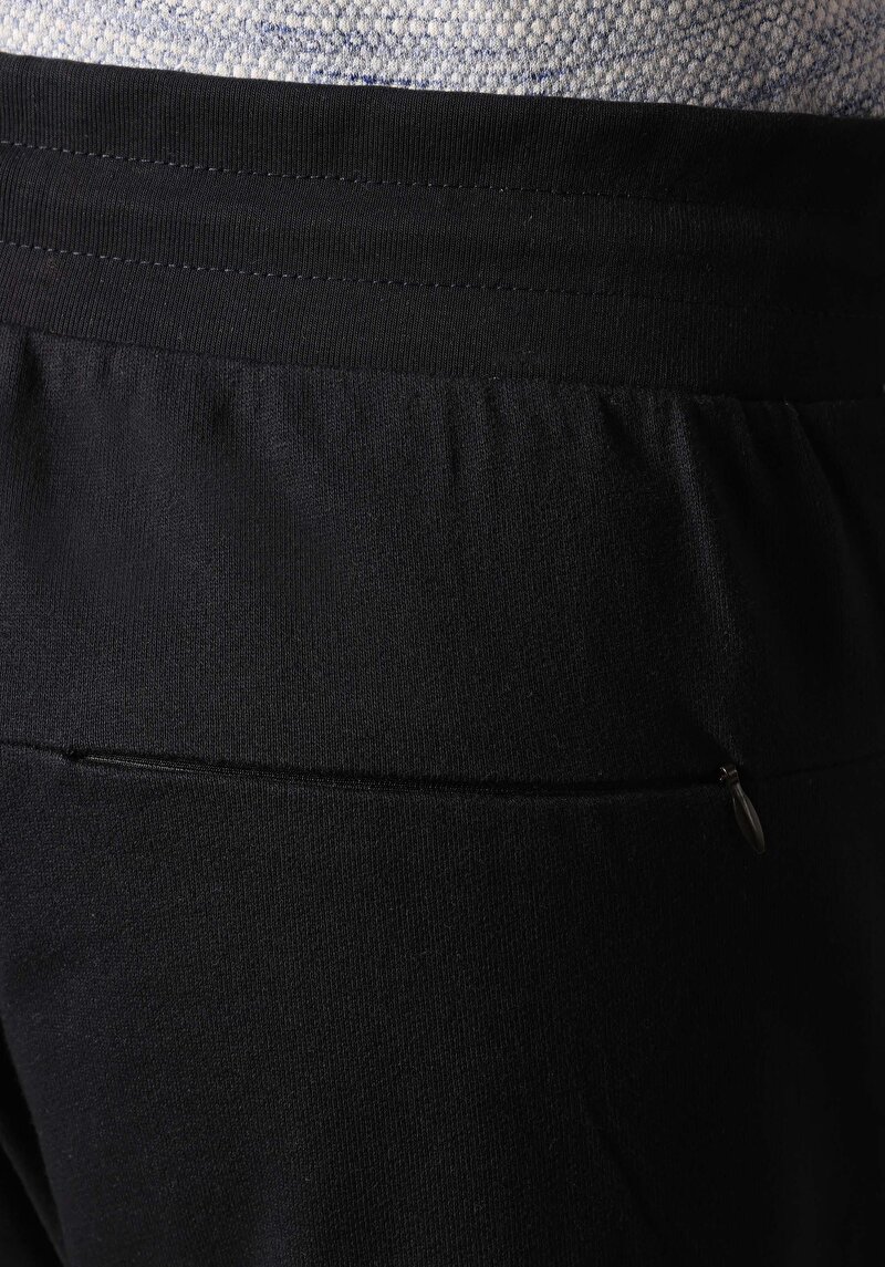 Afișați detalii pentru Short / Pantaloni Scurti De Barbati Albastru Marin Regular Fit  Cl1063616