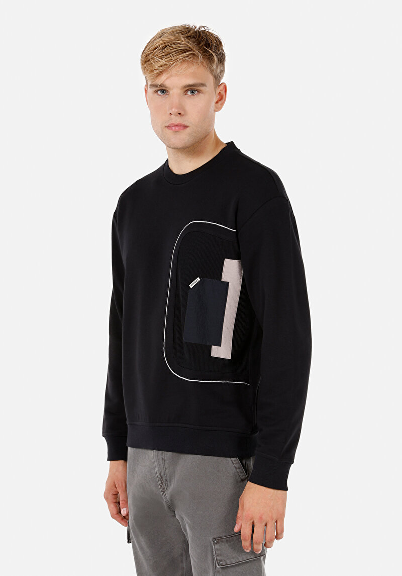 Imagine a Tricou Cu Maneca Lunga De Barbati Negru Regular Fit Cl1071351