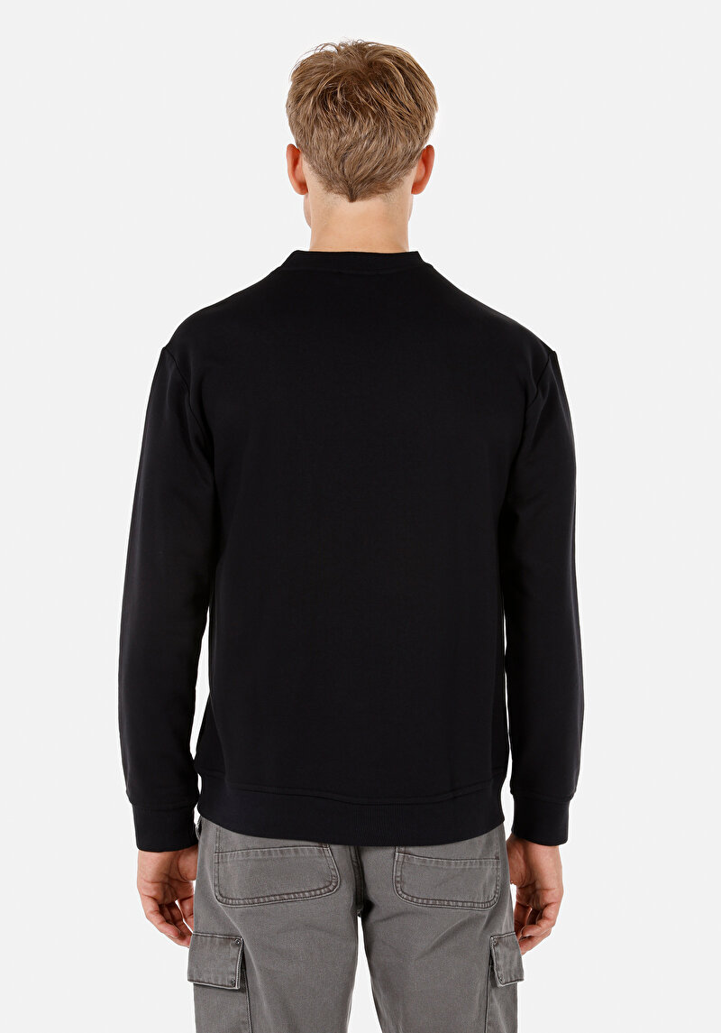 Afișați detalii pentru Tricou Cu Maneca Lunga De Barbati Negru Regular Fit  Cl1071351