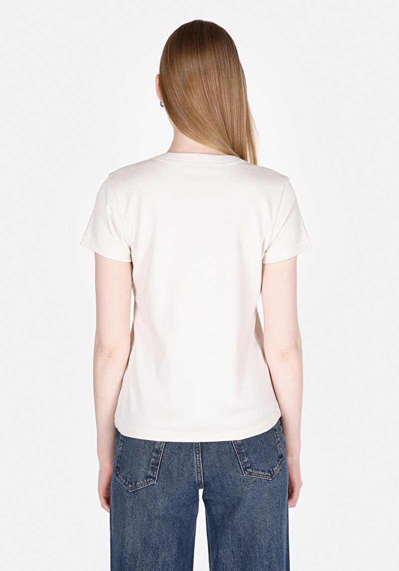 Imagine a Tricou Cu Maneca Scurta De Dama Alb Slim Fit Cl1073532