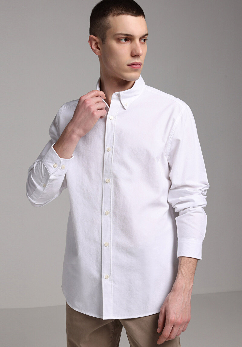 Imagine a Camasa Cu Maneca Lunga De Barbati Alb Regular Fit Cl1073845