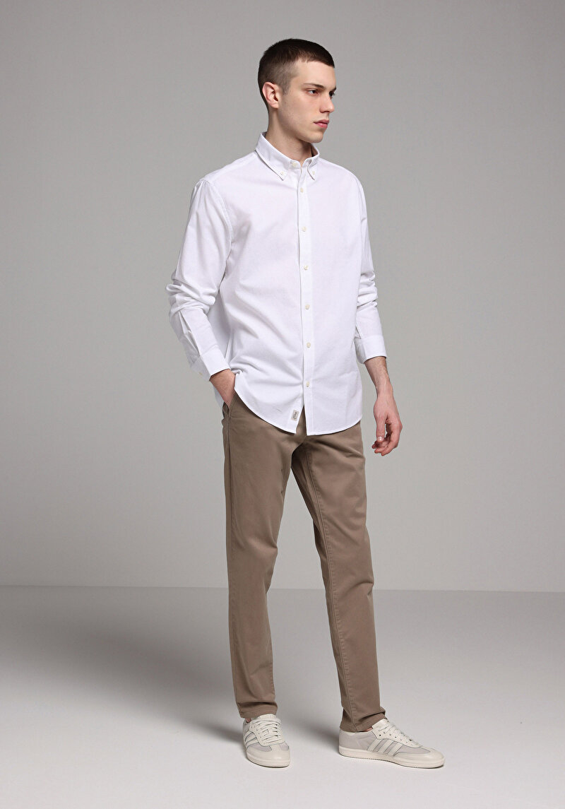 Imagine a Camasa Cu Maneca Lunga De Barbati Alb Regular Fit Cl1073845