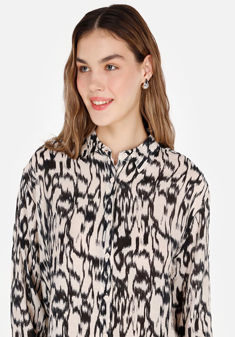 Imagine a Camasa Cu Maneca Lunga De Dama Bej Regular Fit Cl1070882