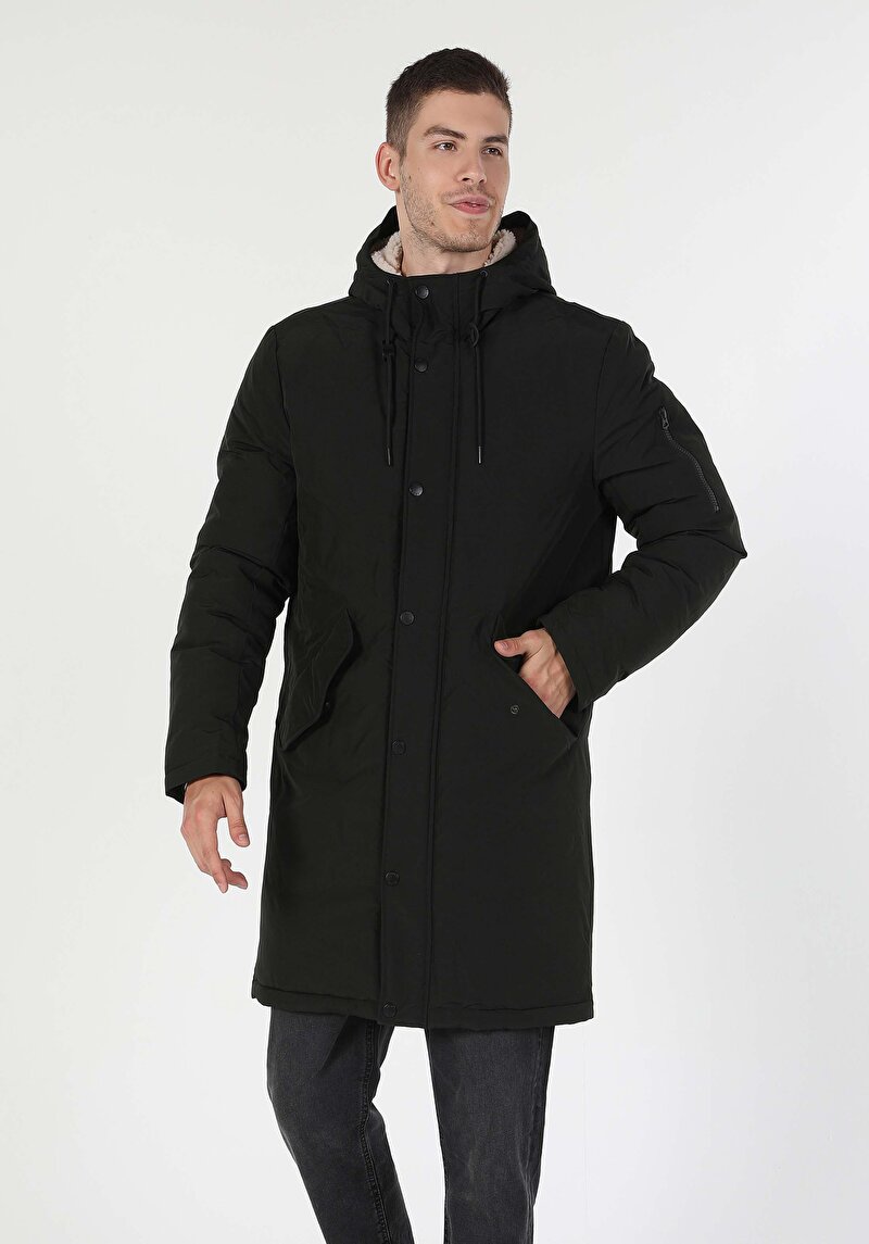 Afișați detalii pentru Palton Verde Pentru Bărbați Regular Fit