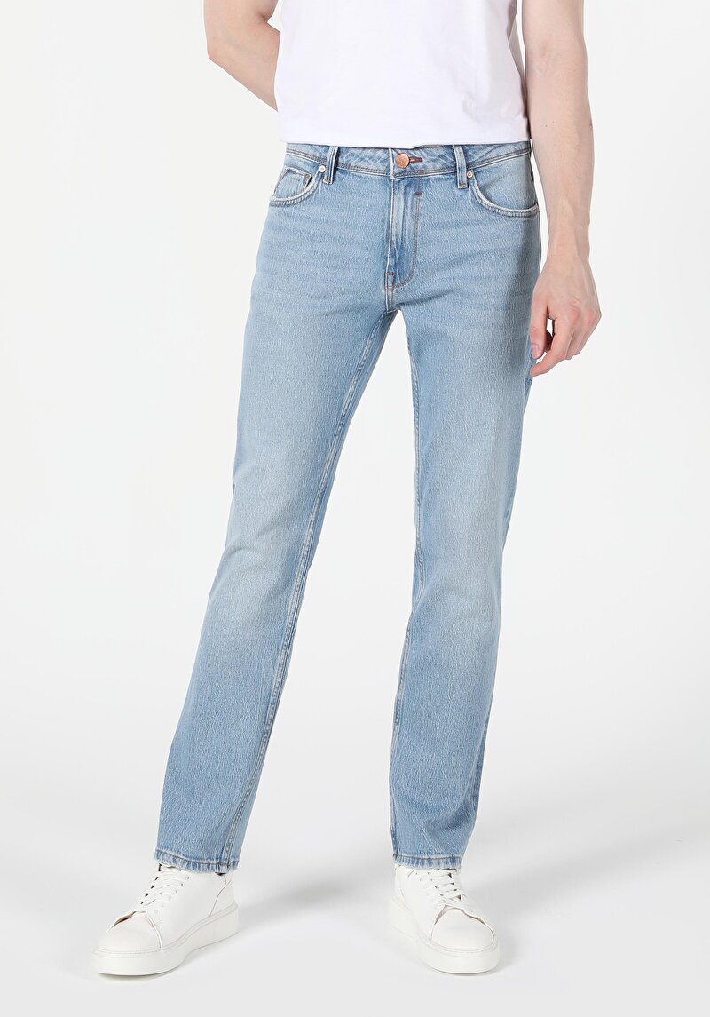 Afișați detalii pentru Pantaloni De Barbati Albastru Deschis Regular Fit 045 David Cl1059226