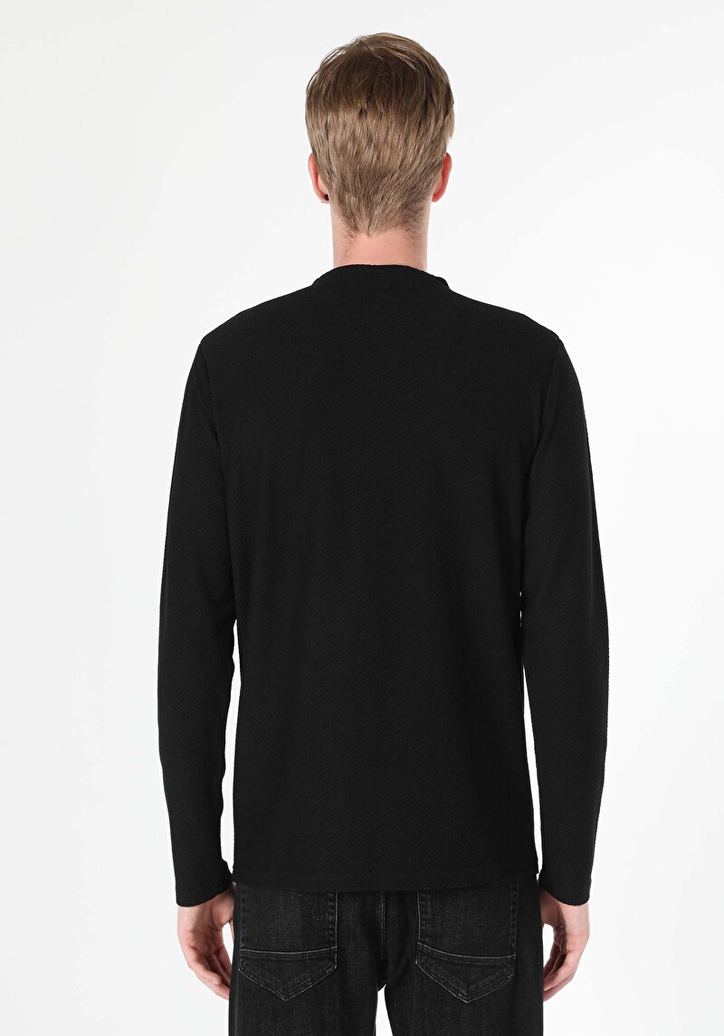 Imagine a Tricou Cu Maneca Lunga De Barbati Negru Regular Fit Cl1060115