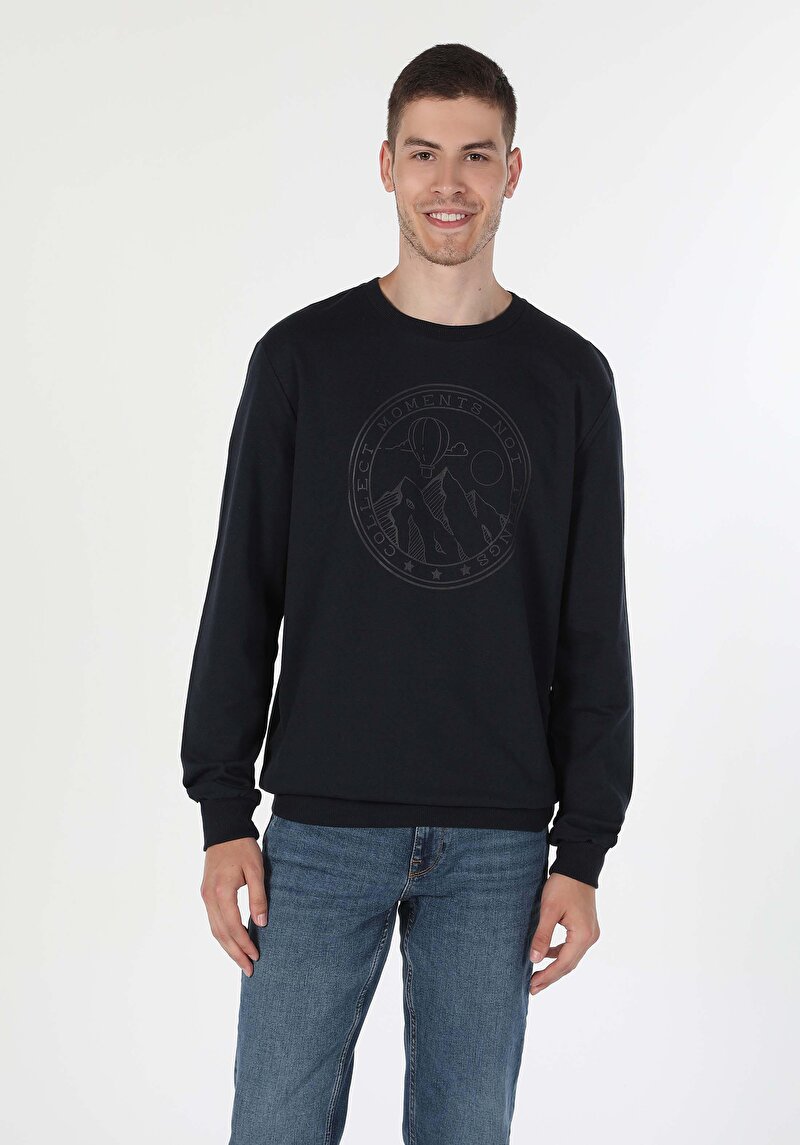 Imagine a Hanorac / Bluza De Barbati Albastru Marin Regular Fit  Cl1060128