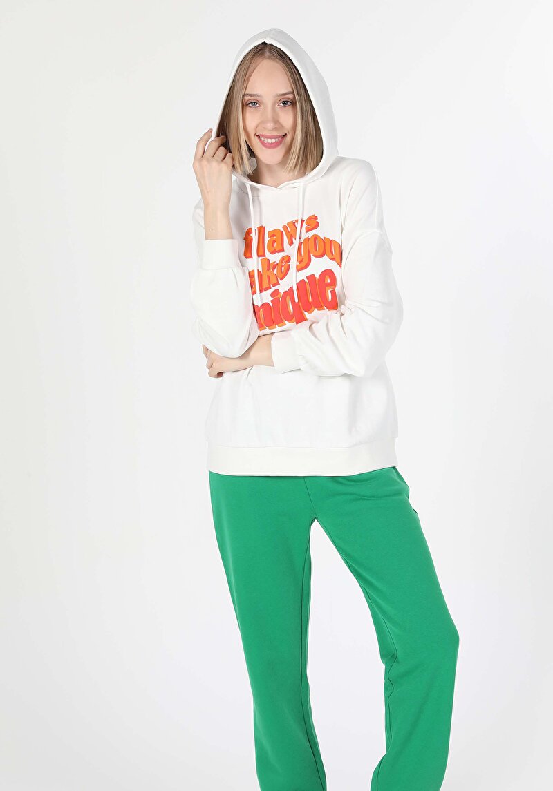 Imagine a Hanorac / Bluza De Dama Alb Cl1060171