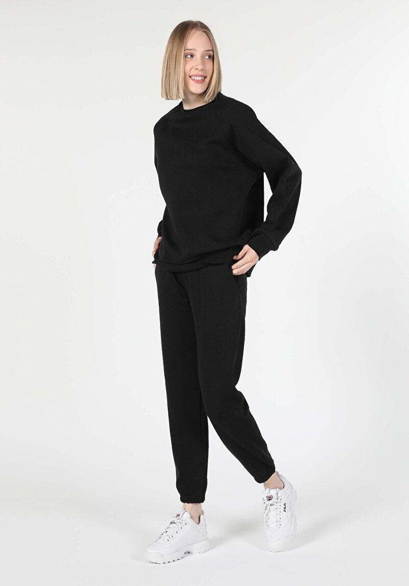 Imagine a Hanorac / Bluza De Dama Negru Regular Fit Cl1060307