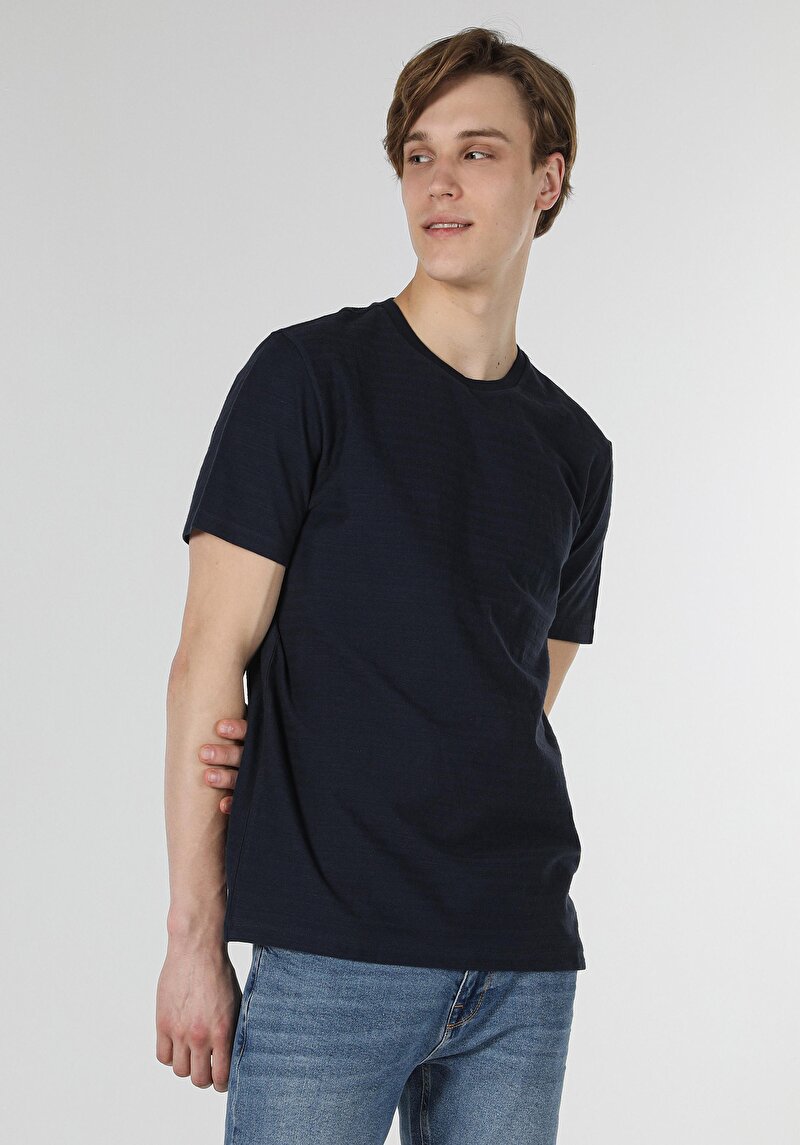 Afișați detalii pentru Tricou Cu Maneca Scurta De Barbati Albastru Marin Regular Fit  Cl1057773