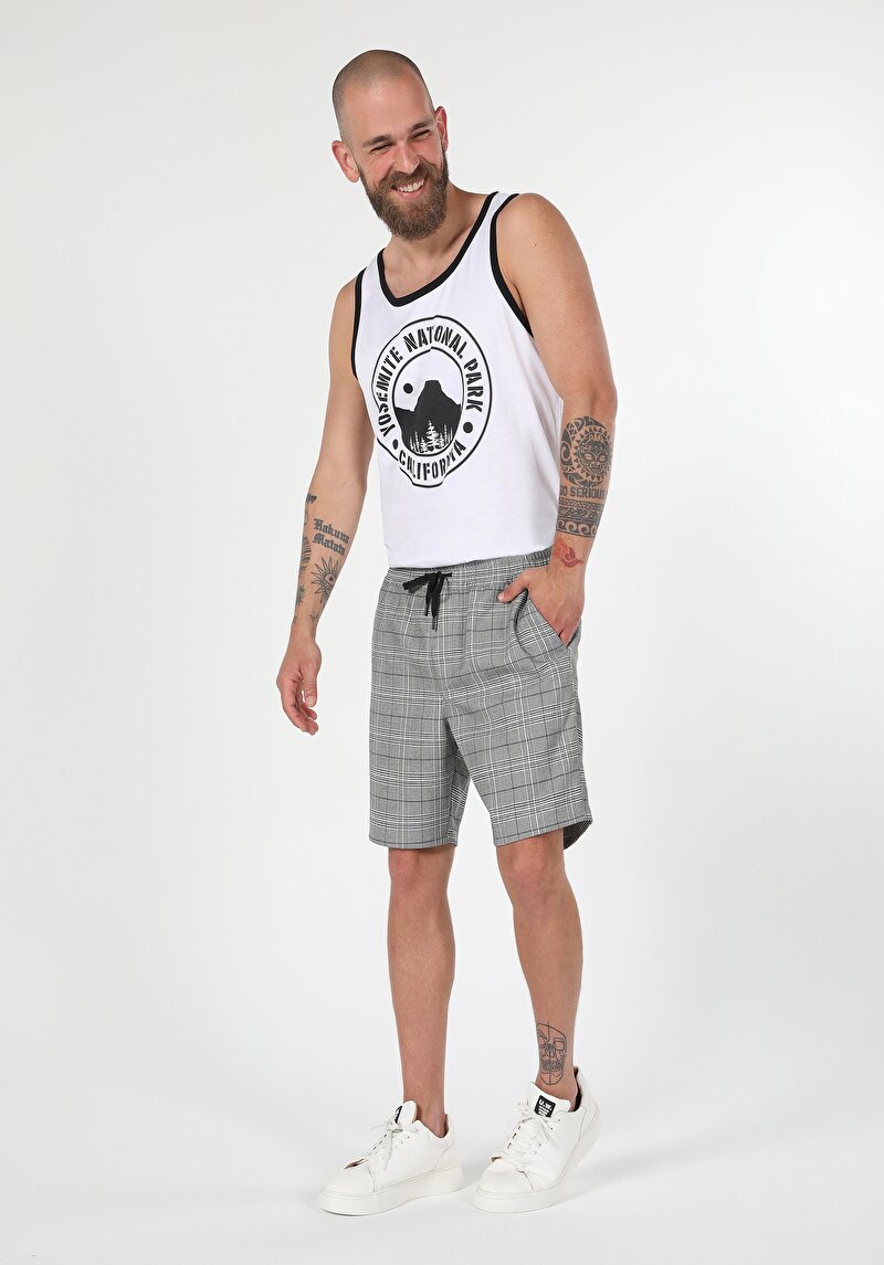 Imagine a Short / Pantaloni Scurti De Barbati  Regular Fit  Cl1057968