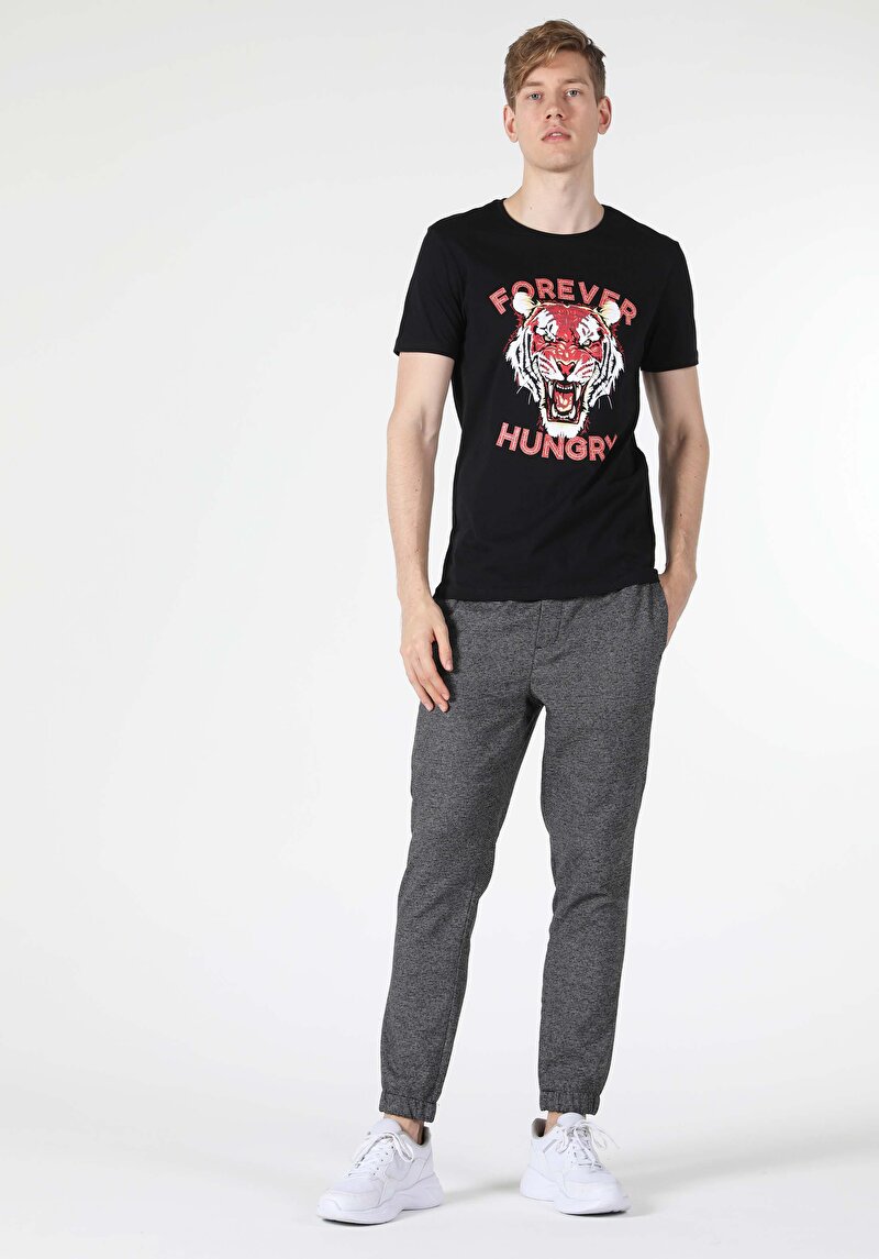 Imagine a Tricou Cu Maneca Scurta De Barbati Negru Regular Fit  Cl1054891