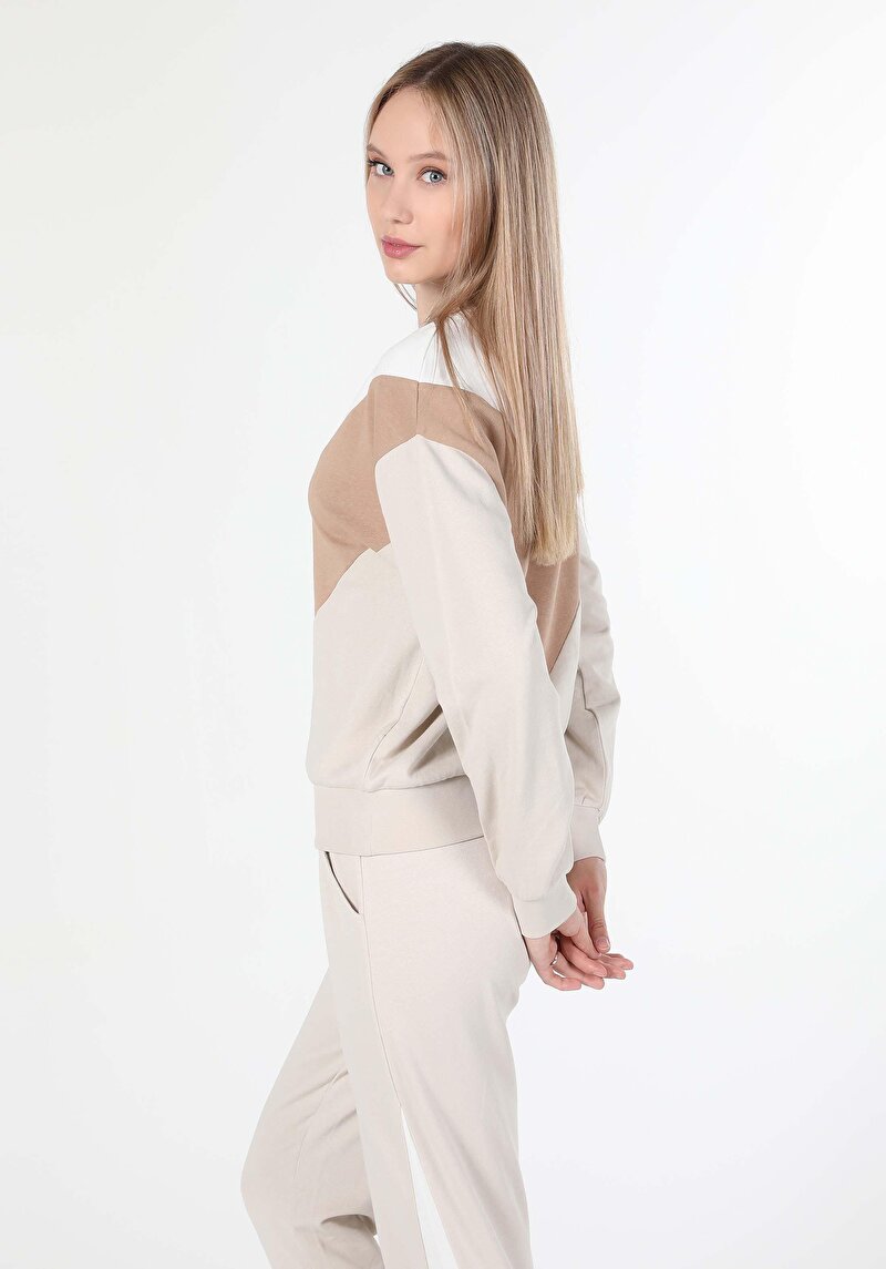 Imagine a Hanorac / Bluza De Dama Bej Cl1060642