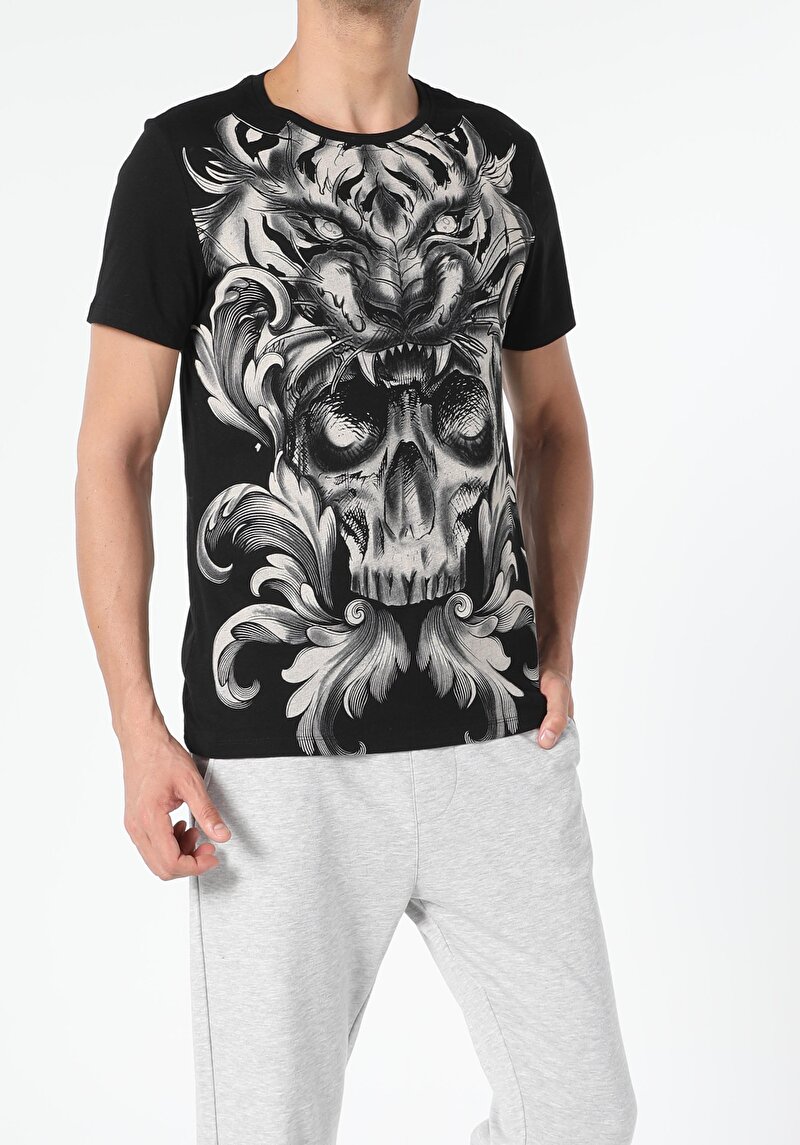 Imagine a Tricou Cu Maneca Scurta De Barbati Negru Regular Fit  Cl1054906