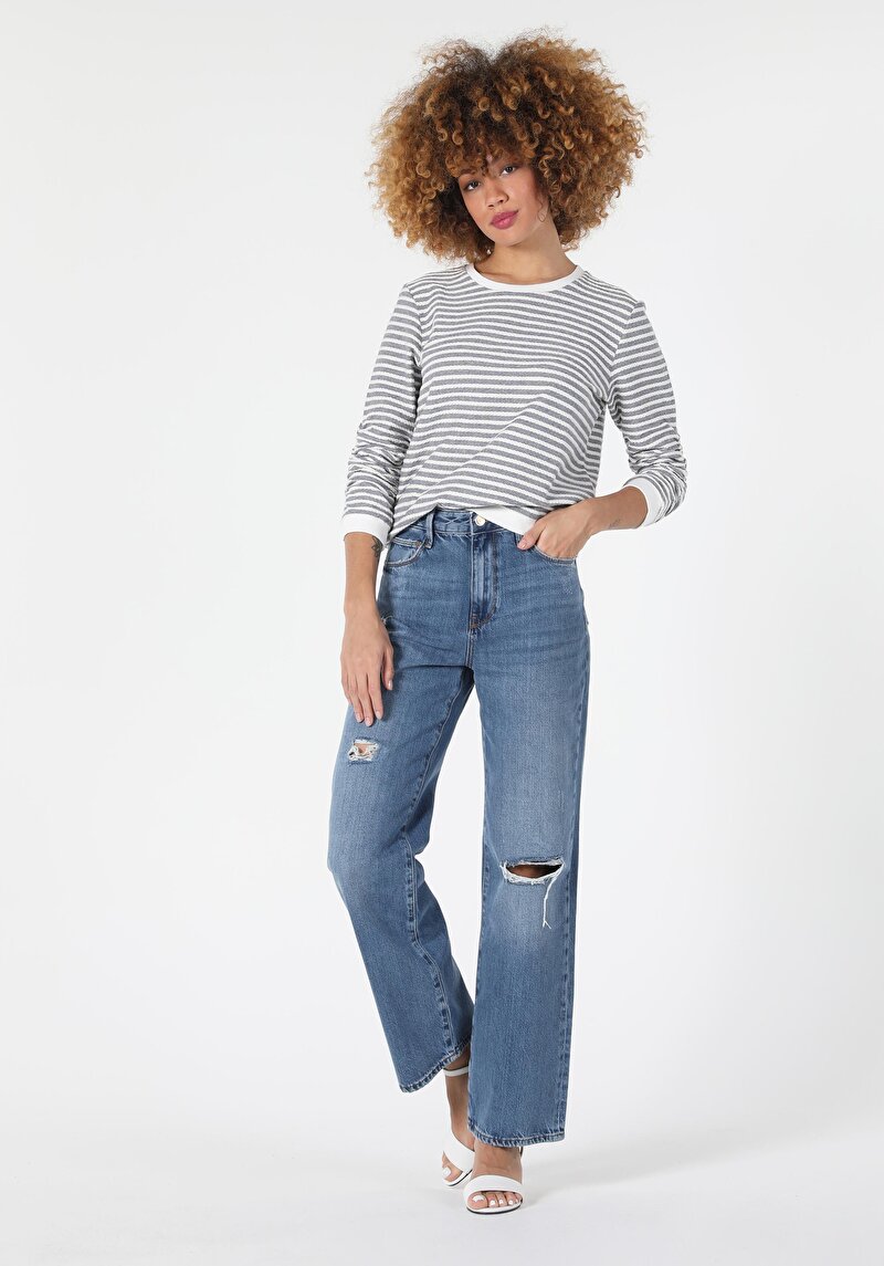 Imagine a Tricou Cu Maneca Lunga De Dama Alb Regular Fit  Cl1055050