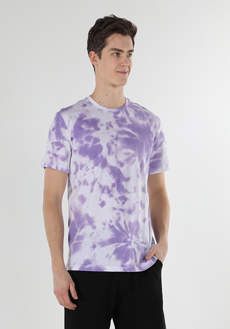 Afișați detalii pentru Confort Fit Round Neck Imprimat Purple Tricou Cu Mânecă Scurtă Pentru Bărbați