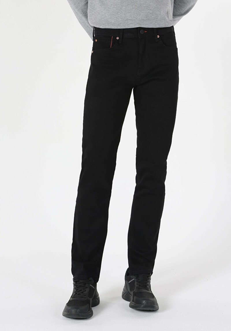 Afișați detalii pentru Pantaloni De Barbati Denim Regular Fit 045 David Cl1062412