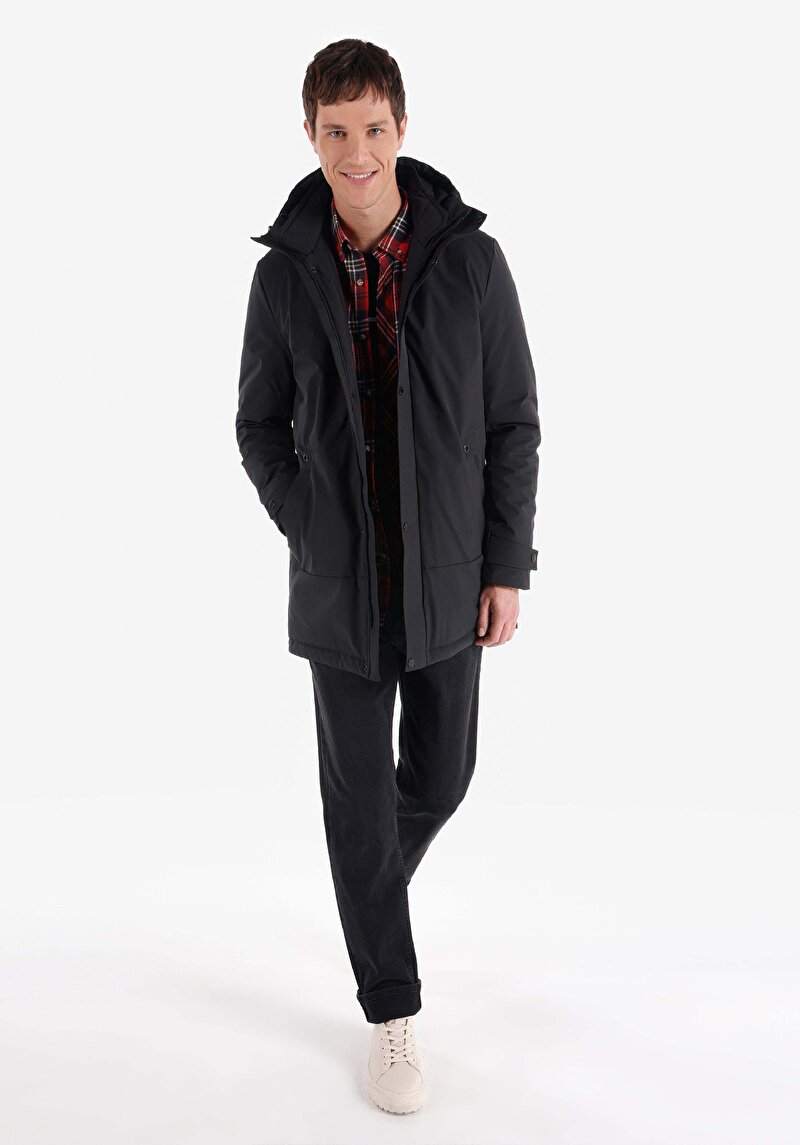Afișați detalii pentru Palton Negru Pentru Bărbați Regular Fit