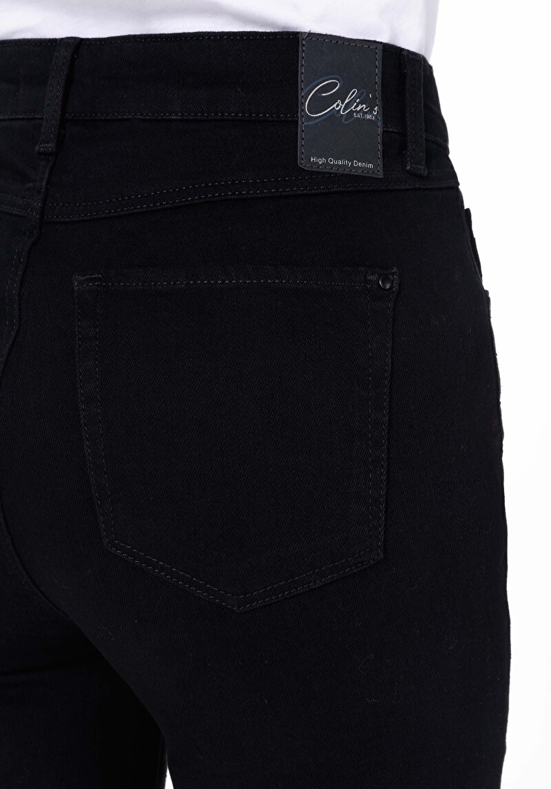 Afișați detalii pentru Slim Fit Mid Waist Bootcut Blugi Negri Pentru Femei