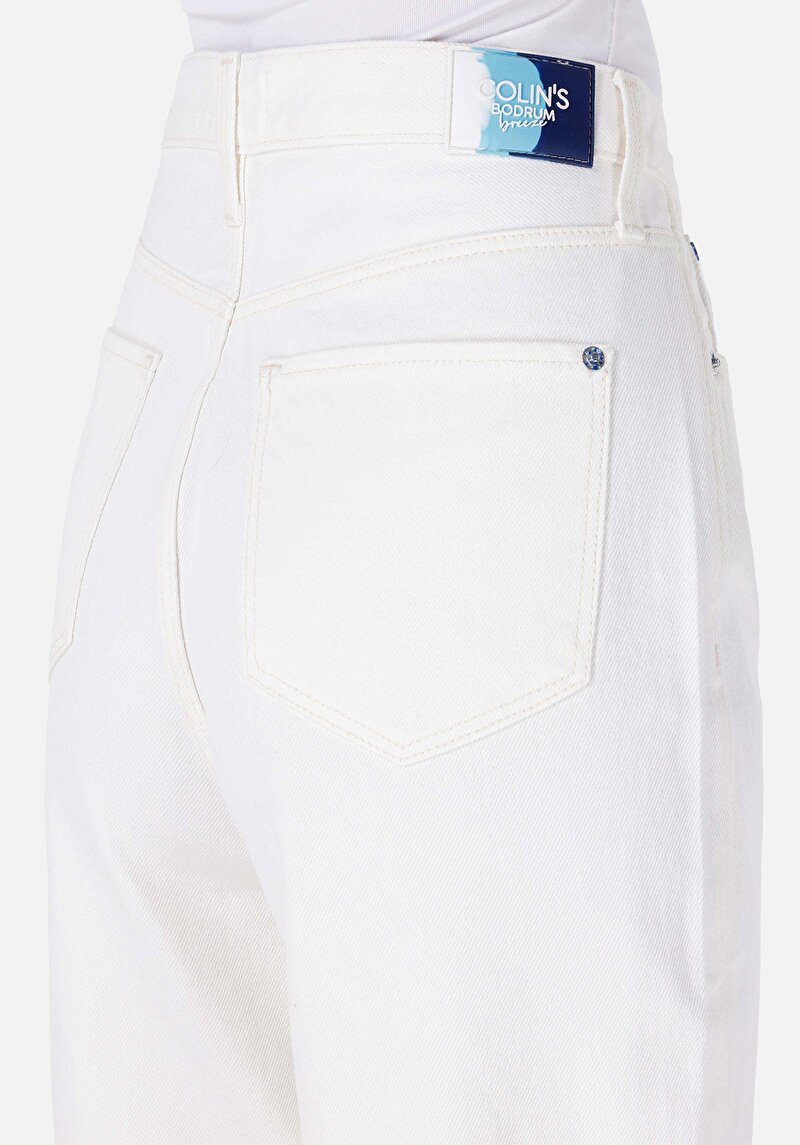 Afișați detalii pentru Balloon Fit Rising Waist Shrinking Leg Blugi Albi Pentru Femei