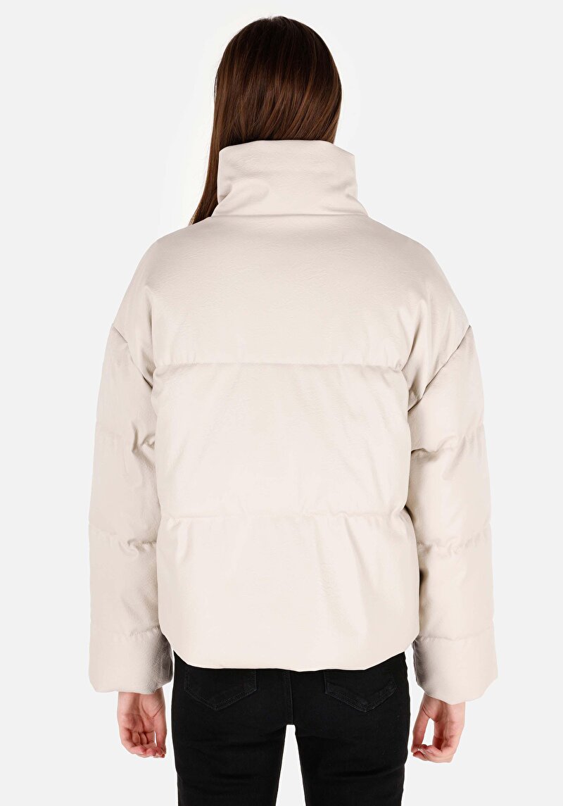 Afișați detalii pentru Jacheta De Dama Alb Regular Fit  Cl1070960