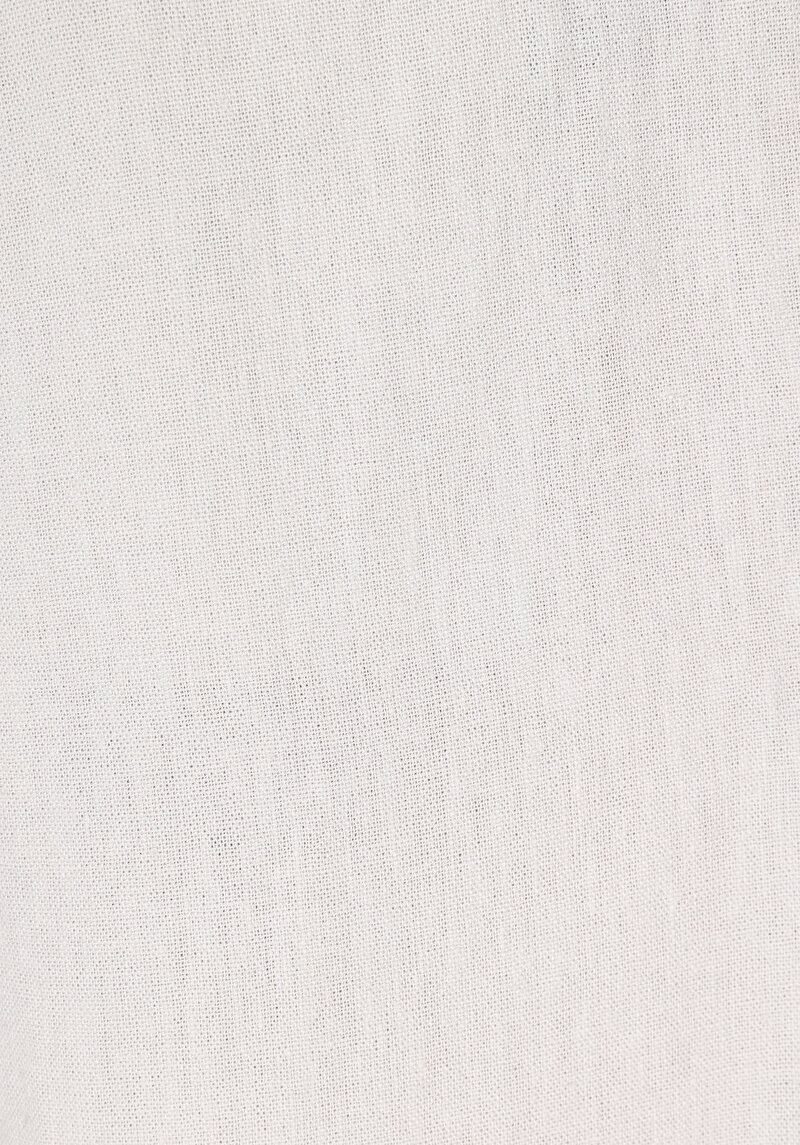 Afișați detalii pentru Short / Pantaloni Scurti De Barbati Alb Regular Fit  Cl1074435