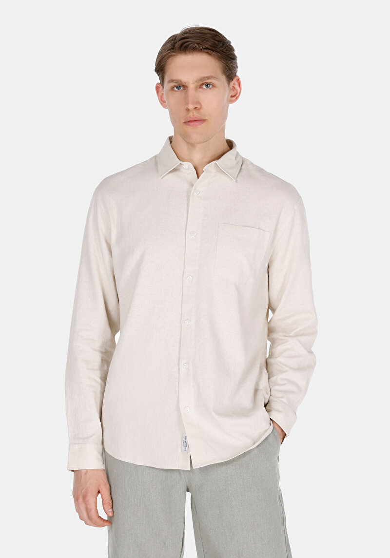 Imagine a Camasa Cu Maneca Lunga De Barbati Bej Relaxed Fit  Cl1074490