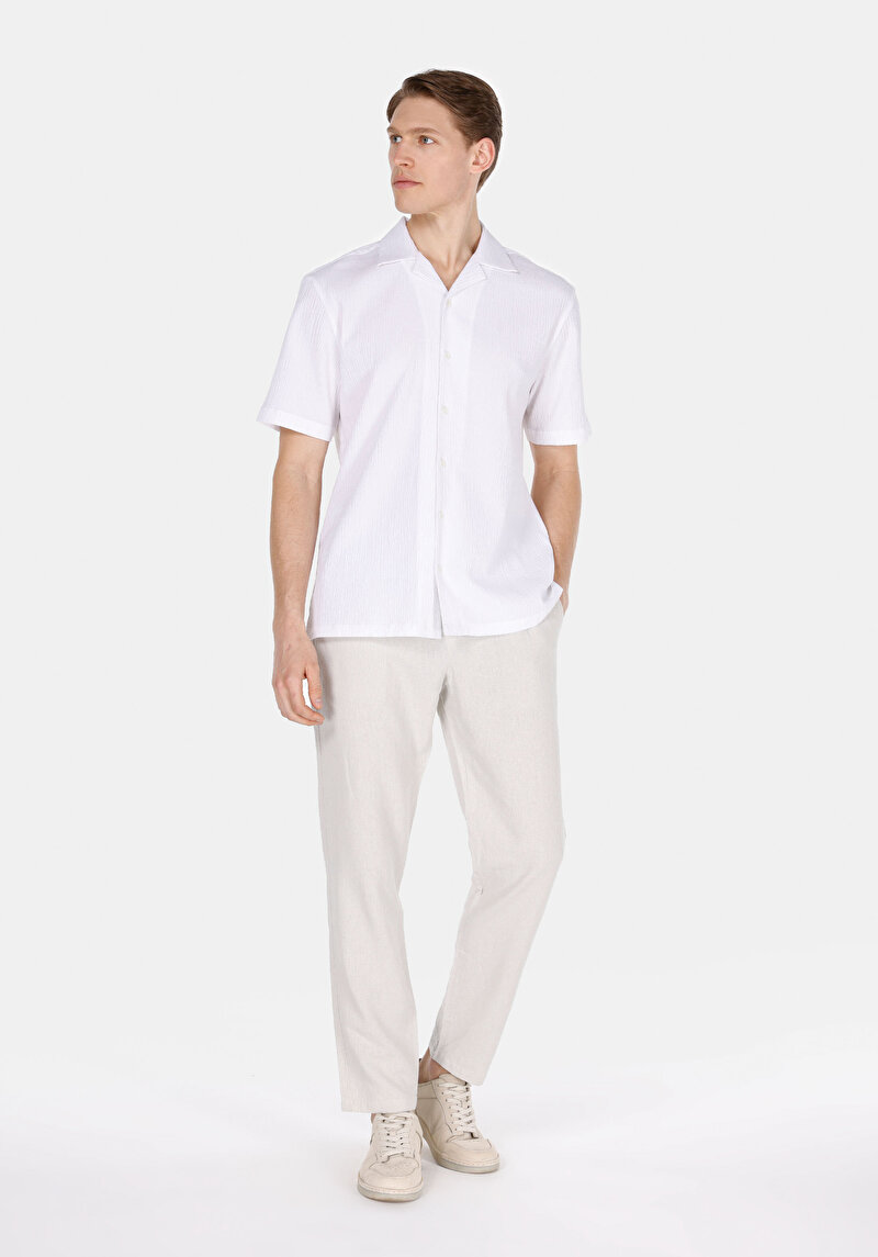 Imagine a Camasa Cu Maneca Scurta De Barbati Alb Regular Fit Cl1074590