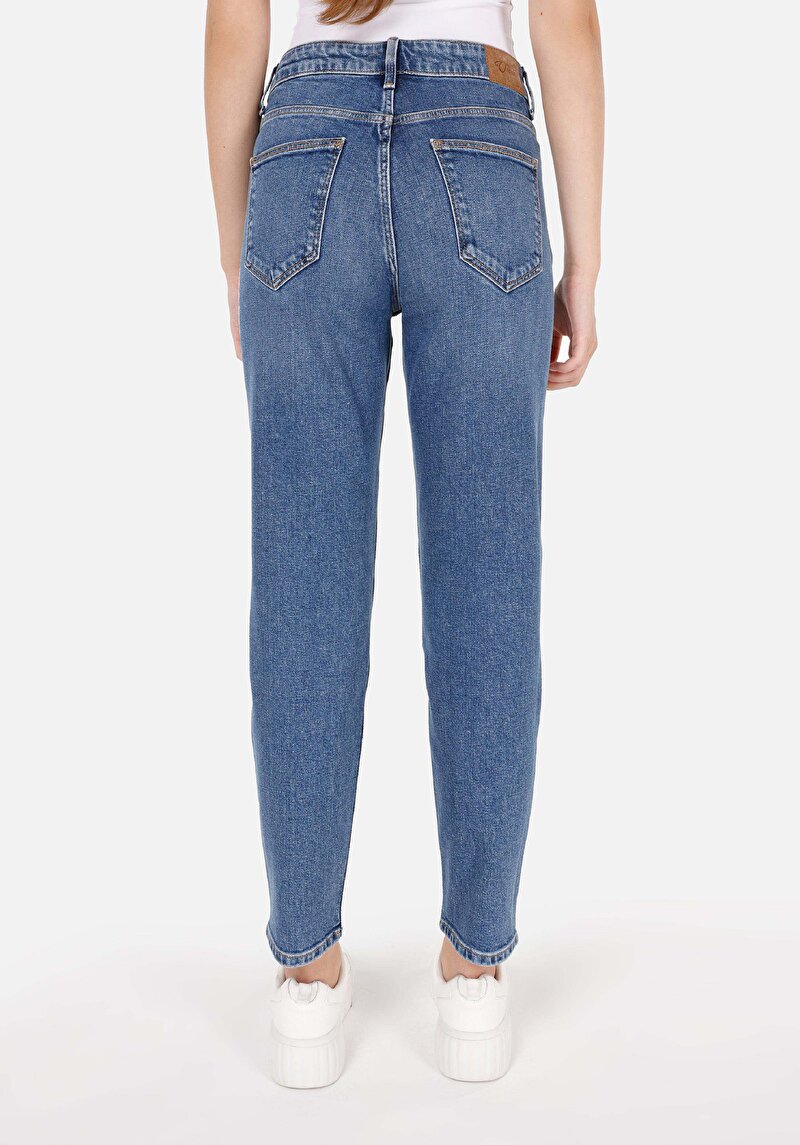 Imagine a Mom Fit Slim Leg Blugi İndigo Pentru Femei