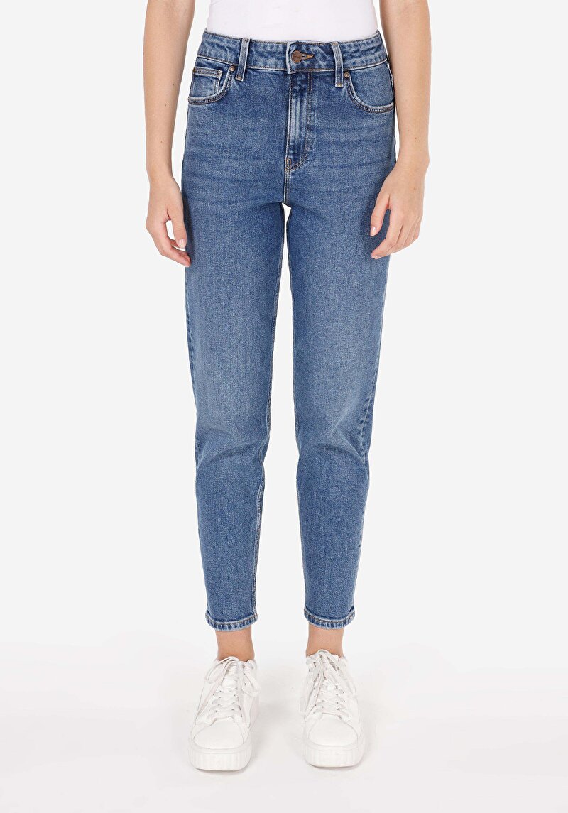 Imagine a Mom Fit Slim Leg Blugi İndigo Pentru Femei