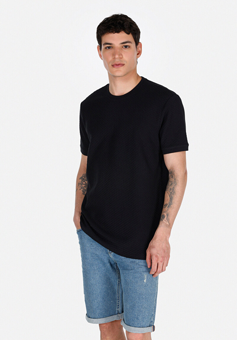Imagine a Regular Fit Round Neck Jacquard Tricou Negru Cu Mânecă Scurtă Pentru Bărbați