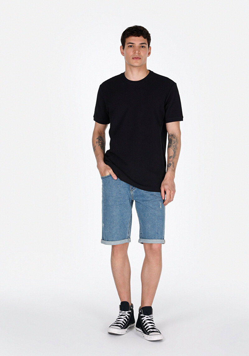 Imagine a Regular Fit Round Neck Jacquard Tricou Negru Cu Mânecă Scurtă Pentru Bărbați