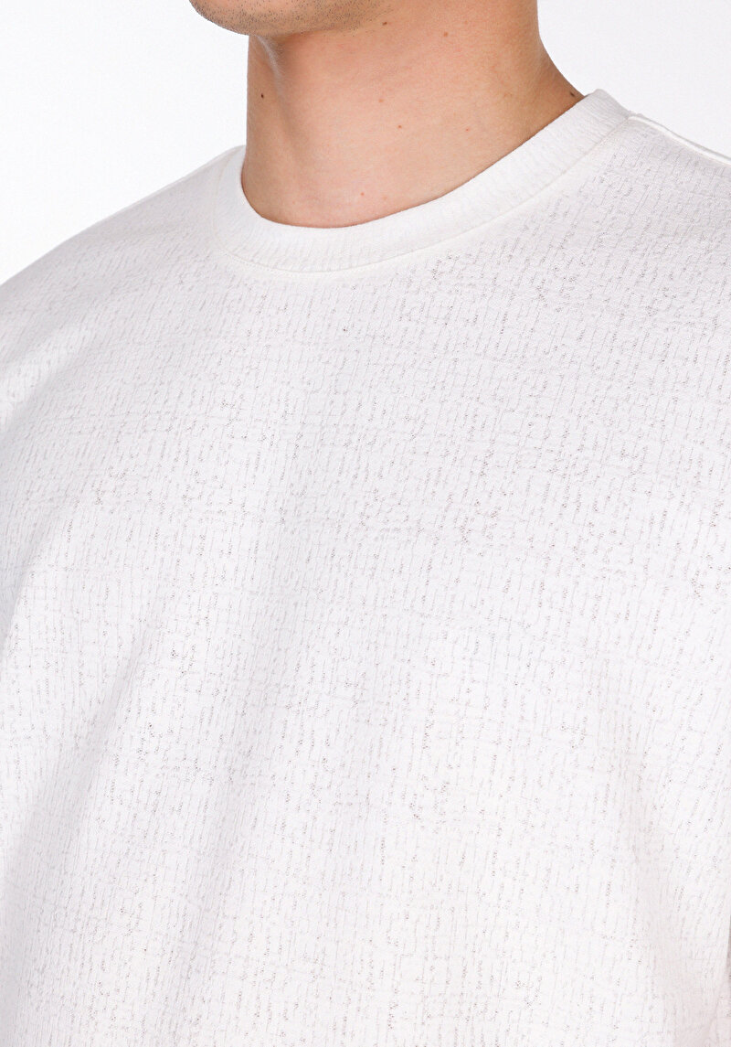 Imagine a Tricou Cu Maneca Scurta De Barbati Alb Comfort Fit Cl1074855