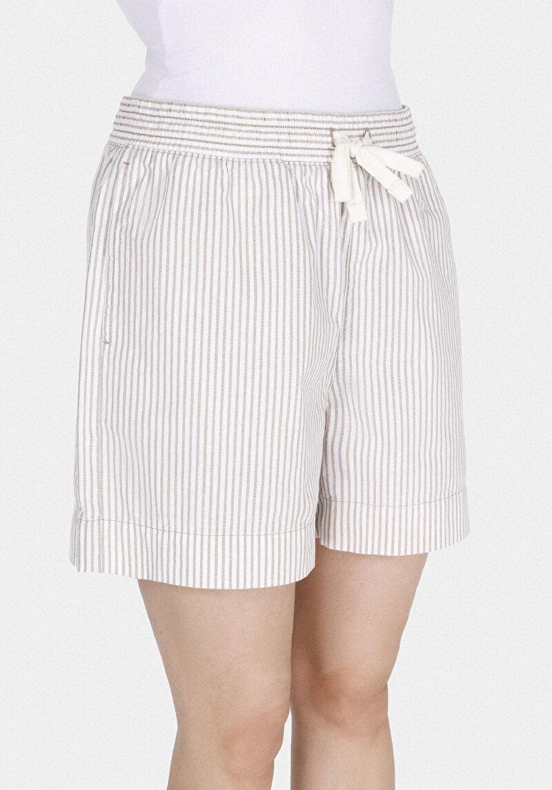 Imagine a Short / Pantaloni Scurti De Dama Bej Regular Fit Cl1074659