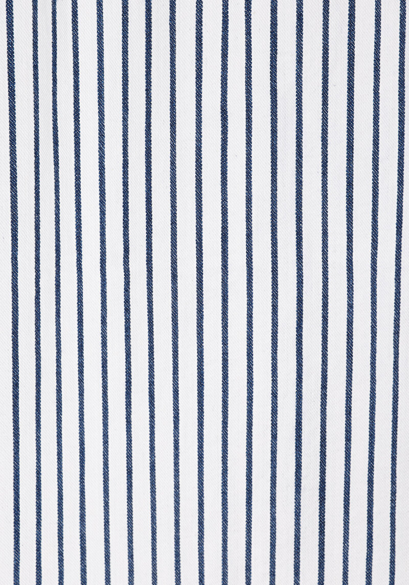 Afișați detalii pentru Cămașă Cu Mânecă Lungă Din Denim Cu Dungi Pentru Bărbați