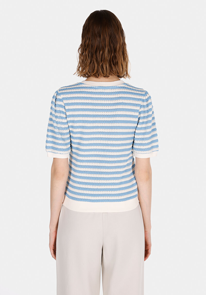 Afișați detalii pentru Tricou Alb Pentru Femei Slim Fit