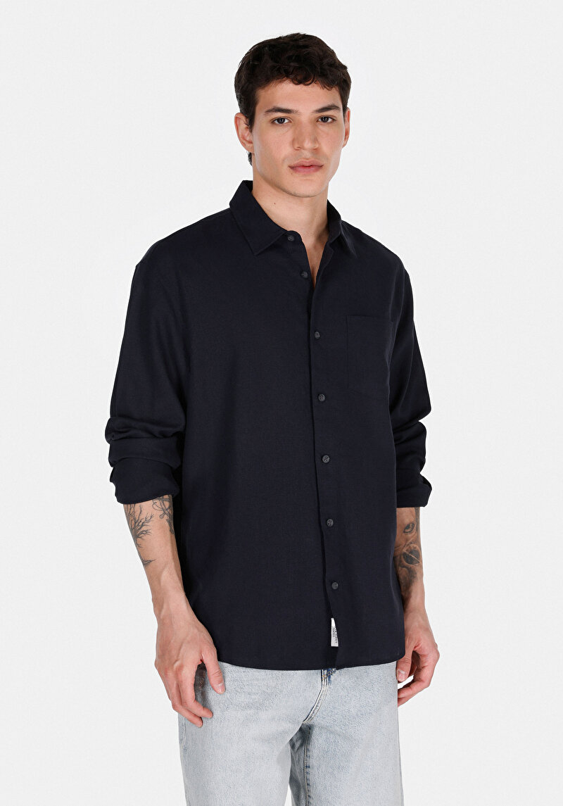 Imagine a Camasa Cu Maneca Lunga De Barbati Albastru Marin Relaxed Fit  Cl1074490