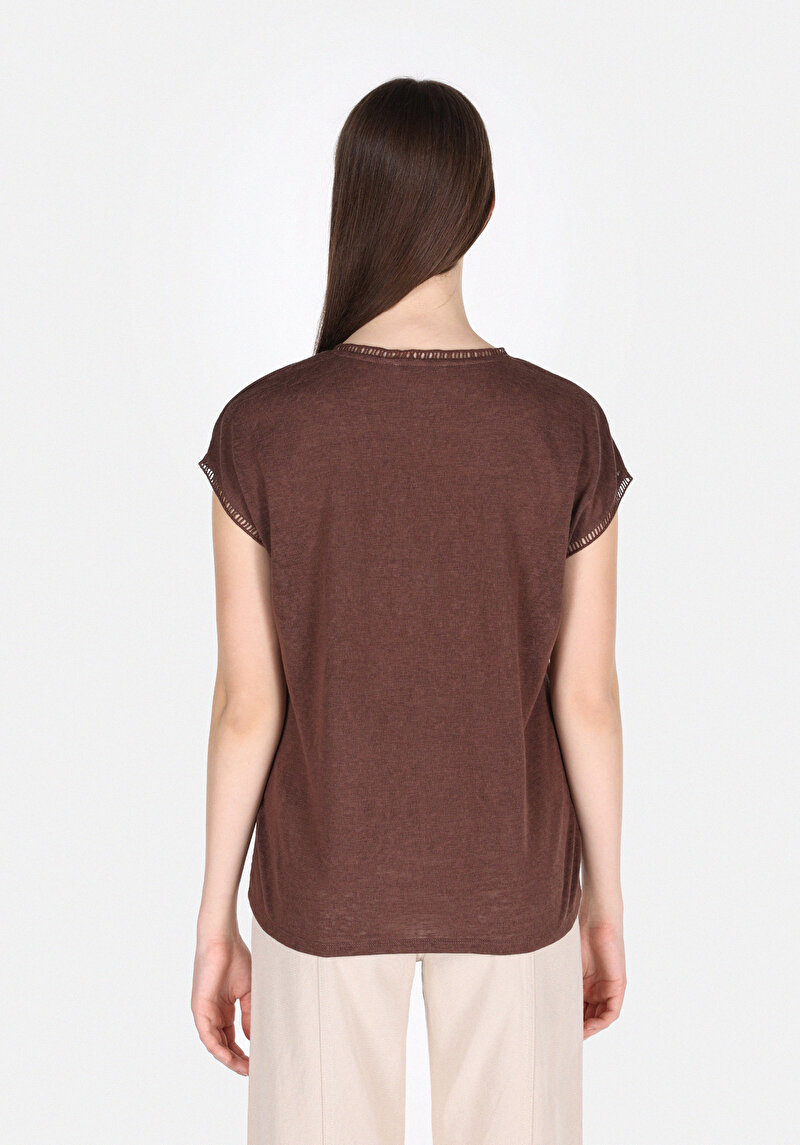 Imagine a Tricou Cu Maneca Scurta De Dama Maro Regular Fit Cl1074594