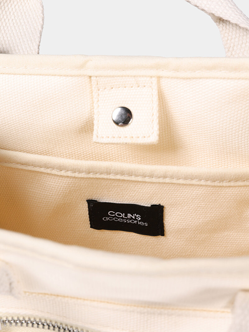 Imagine a Geantă Ecru Pentru Femei