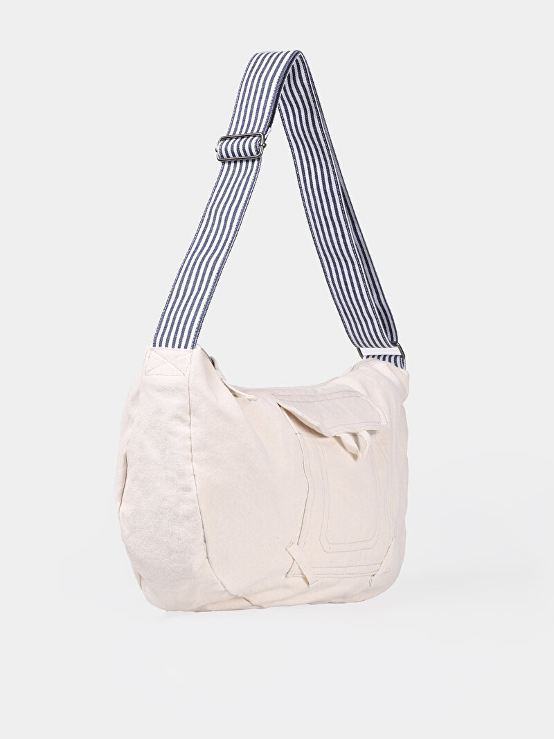 Imagine a Geantă Ecru Pentru Femei