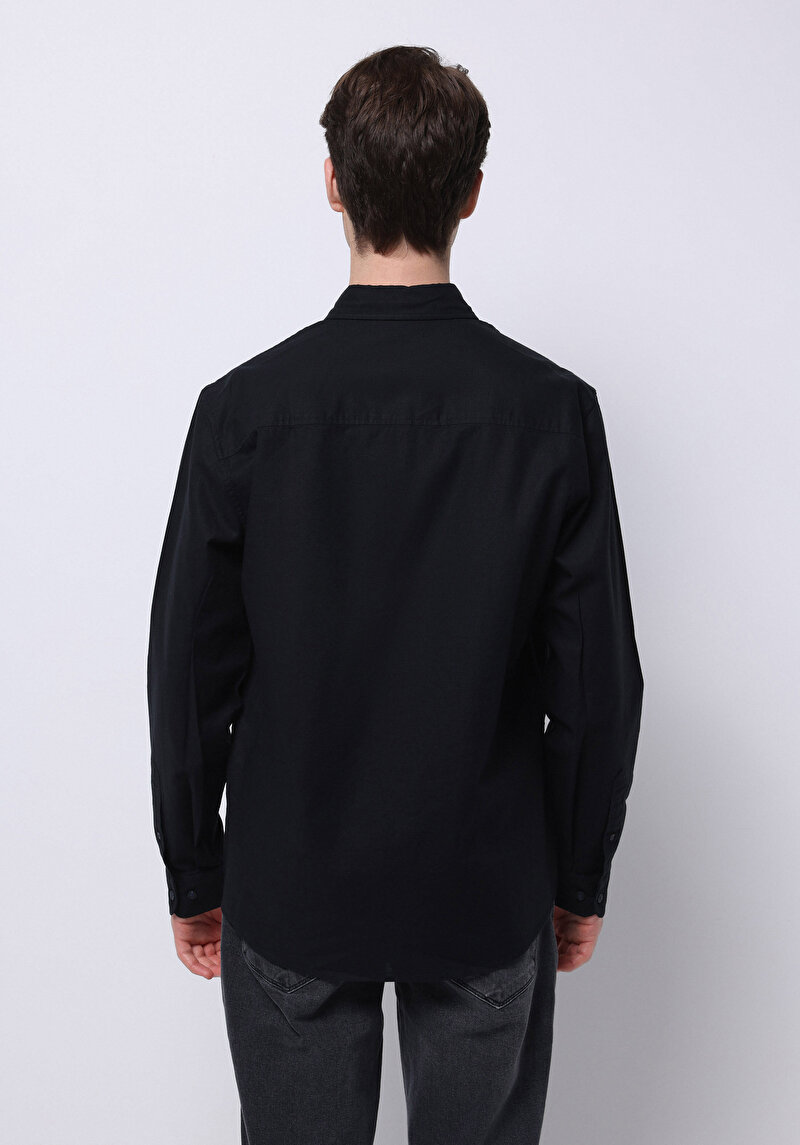 Imagine a Camasa Cu Maneca Lunga De Barbati Negru Regular Fit Cl1074489