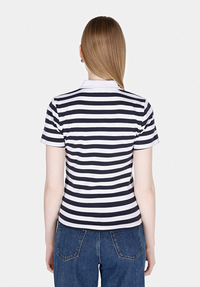 Imagine a Tricou Cu Maneca Scurta De Dama Alb Slim Fit Cl1073835