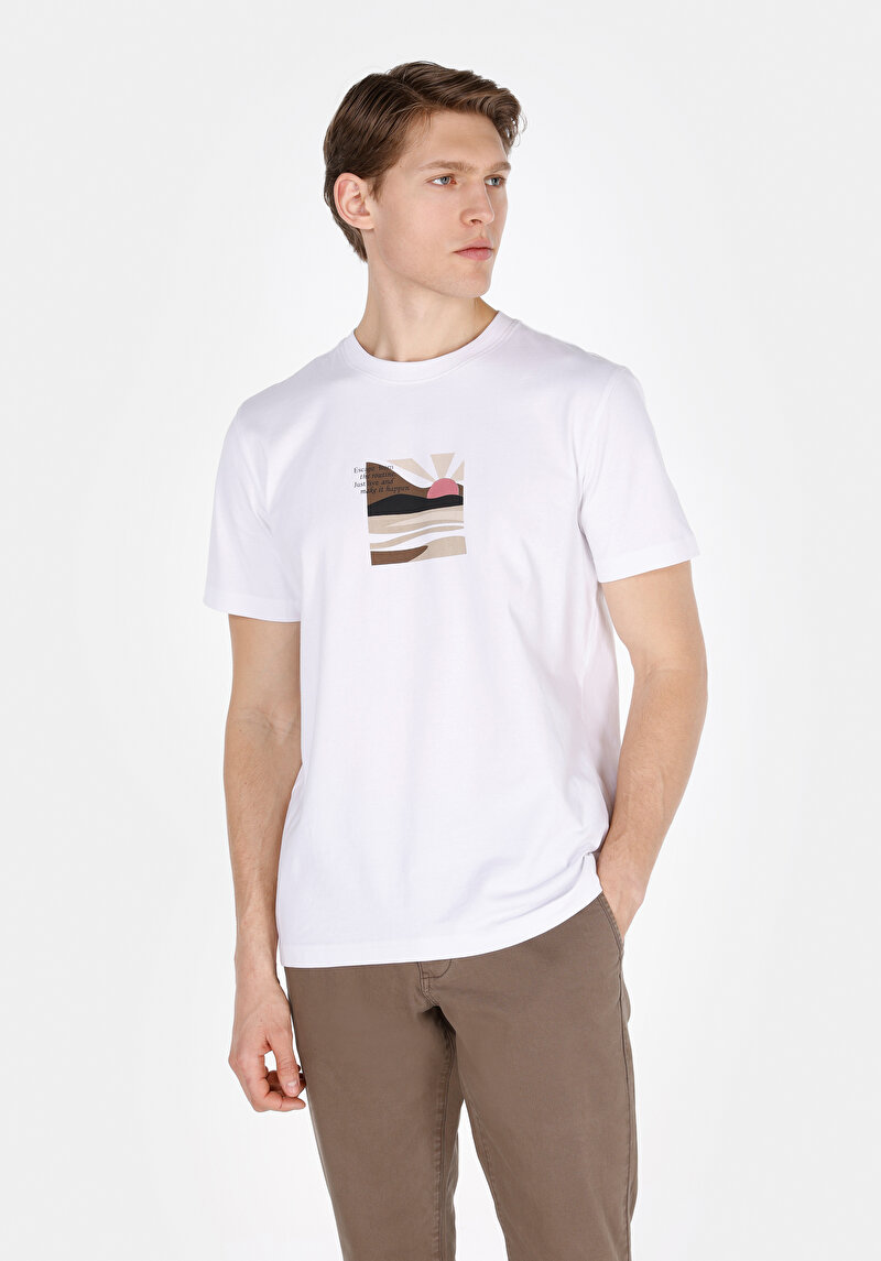 Imagine a Tricou Cu Maneca Scurta De Barbati Alb Regular Fit Cl1072847