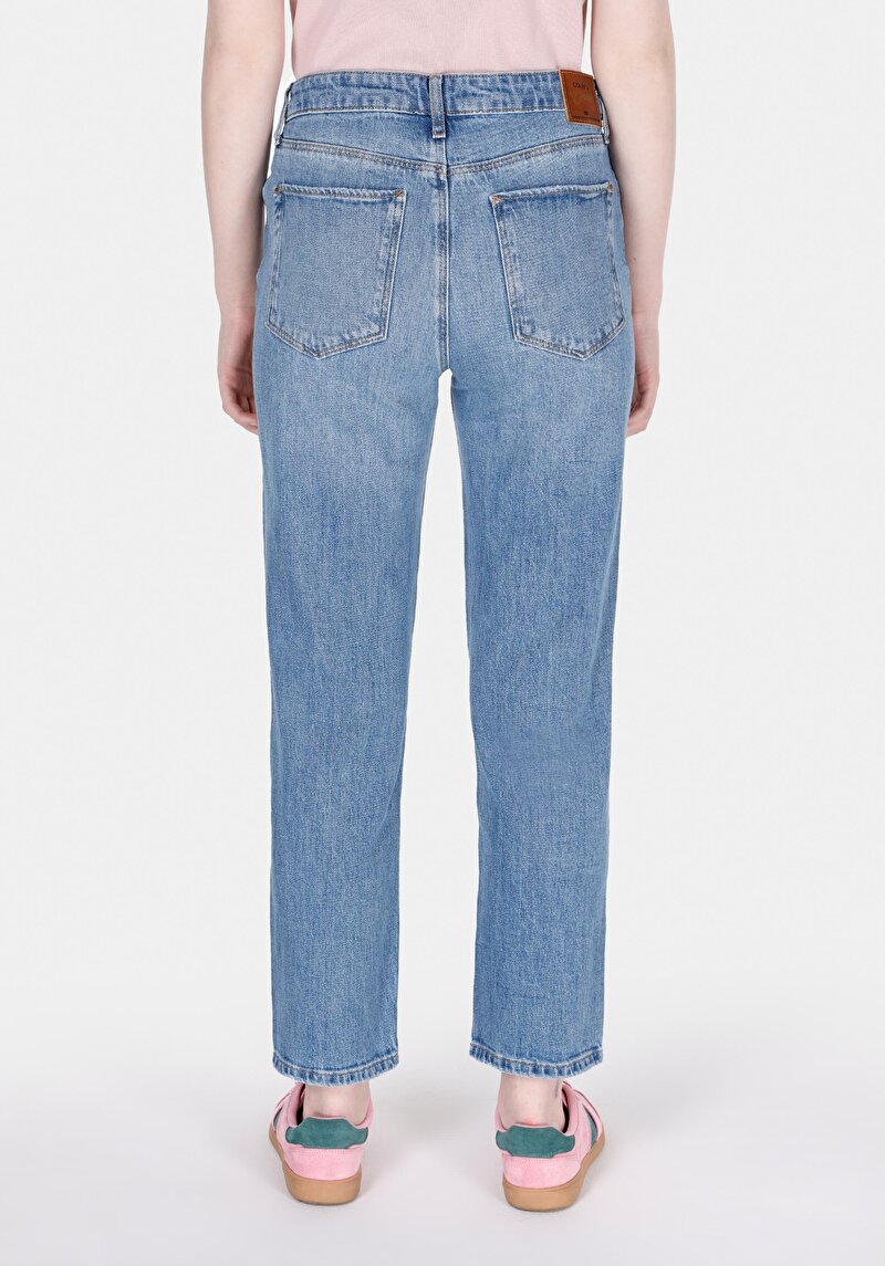 Imagine a Slim Fit Mid Waist Slim Leg Blugi İndigo Pentru Femei