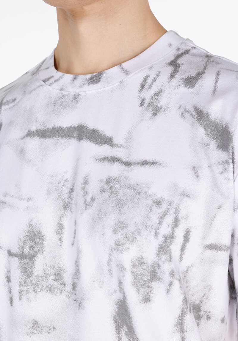 Imagine a Tricou Alb Cu Mânecă Scurtă Pentru Bărbați Comfort Fit Round Neck Printed