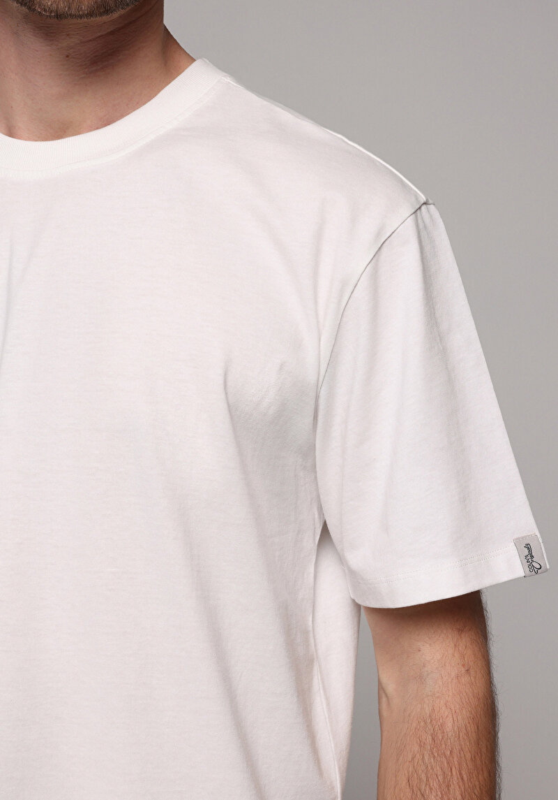 Afișați detalii pentru Comfort Fit Round Neck Drept Bărbați Alb Short Tricou Cu Mânecă Scurtă