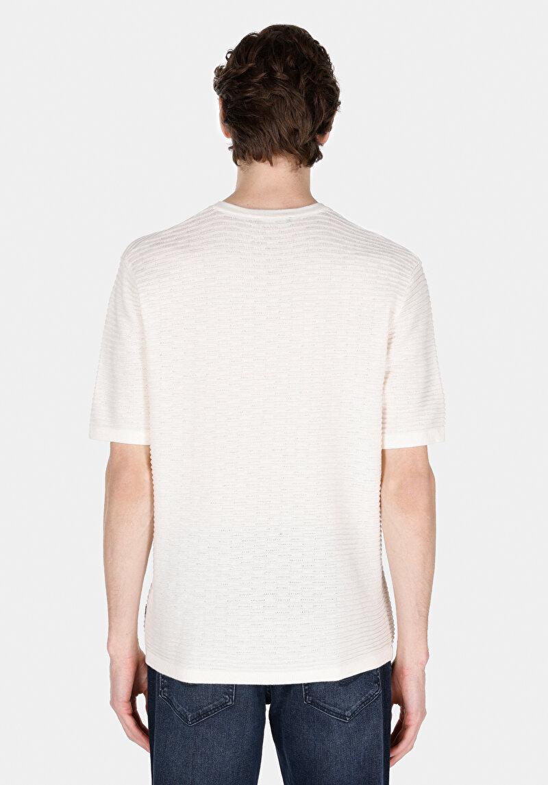 Imagine a Pulover Cu Mâneci Scurte De Barbati Alb Comfort Fit Cl1073996