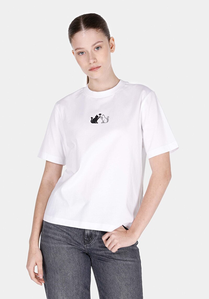 Imagine a Regular Fit Round Neck Imprimat Tricou Alb Cu Mânecă Scurtă Pentru Femei